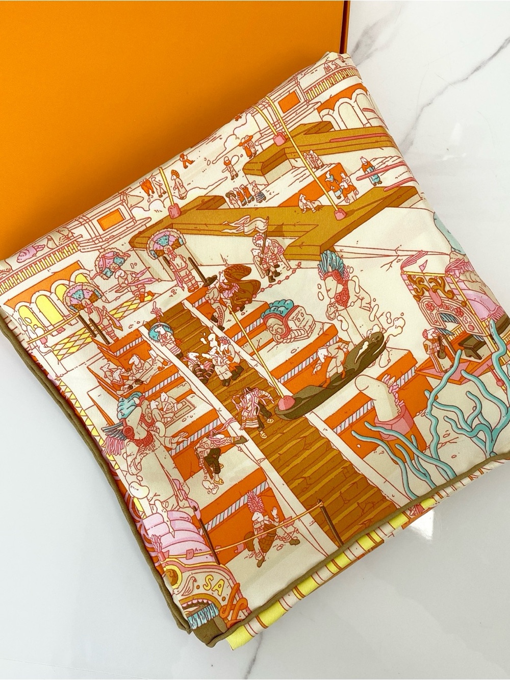 Hermès La Legende Du Cheval A Plumes Scarf 90